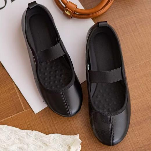 【服饰/饰品】2026法式韩版赫本风芭蕾平底小单鞋百搭不累脚新款软底一字带玛丽珍鞋2513 商品图1
