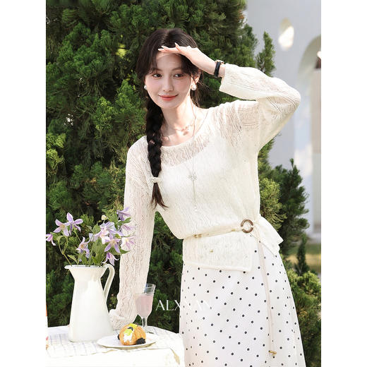 鹿向南「云絮织光」温柔氛围感穿搭女夏季最新款百搭高级针织上衣 商品图0