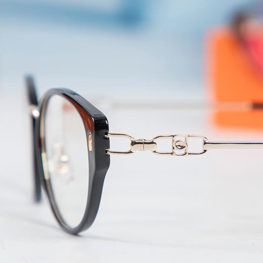 热卖！FolliFollie 猫眼防蓝光眼镜老花镜 轻盈舒适 弓形镜腿设计不夹脸 商品图8