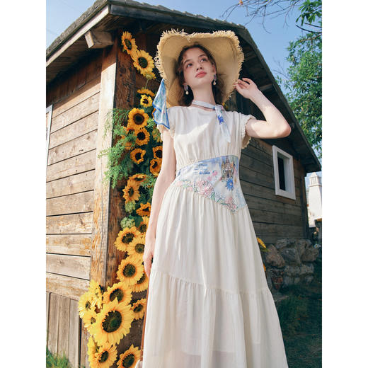 两三事梵高文艺微光恋曲2026春新款可拆领带印花假腰封拼接连衣裙 商品图3