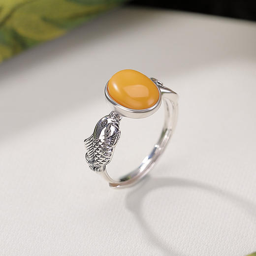 【云游锦鲤】S925纯银和田玉晴水玉蜜蜡锦鲤鲤鱼开口戒指【CW-JZ07574】 商品图1