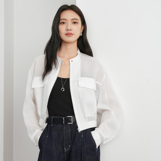 【严选】朱珠代言伊芙丽无感棉带胸垫一体式显瘦美背T恤女士打底2026新款1H1900311 商品图4