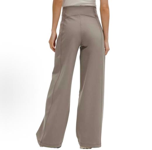 一店d 神裤𝐋𝐮 Define Luon™ 中高腰休闲阔腿裤来 又是被lu狠狠拿捏的一条 它家出了名超好穿的Luon™ 面料 上身自带垂感 外加独有的高腰阔腿版型 显瘦显腿长 商品图7