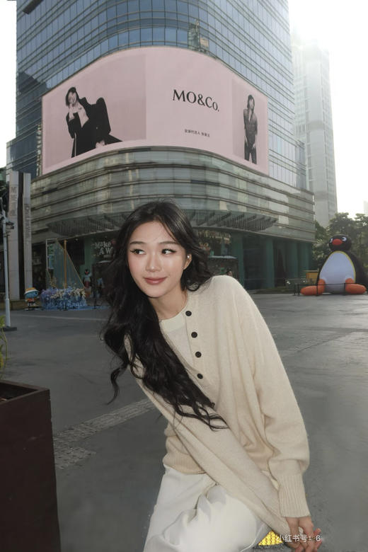 【高品质私服】【MC羊毛假两件套头衫】慵懒中又带着利落筋骨，显瘦又显气质G1711-CC【无标出货 介意慎拍】 商品图2