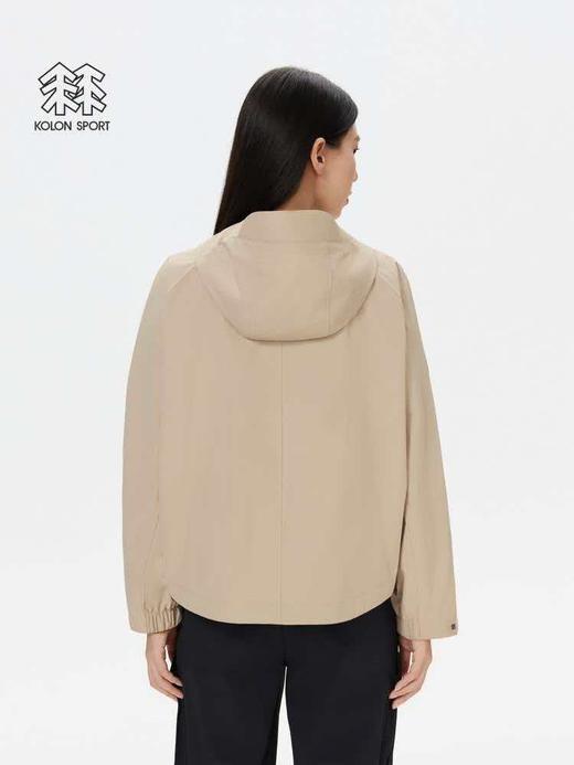 点此购买 可隆春秋季户外休闲衣女士露营短款宽松夹克运动外套 ss 342501 商品图2