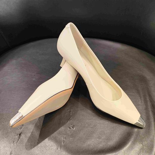 LFGJ  X1601时尚金属头小猫跟 商品图2