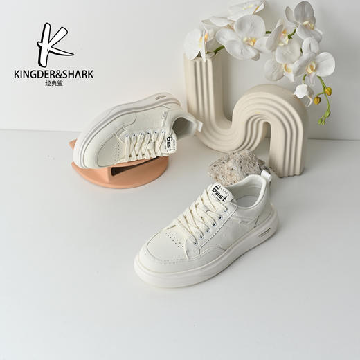 经典鲨2026年春季专柜新品男士系带平底跑步休闲小白鞋KW362-613021 商品图2