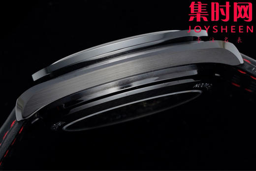 BLS欧米茄 超霸计时系列“月之暗面” 阿波罗8号 阿灵基帆船队陶瓷壳 男士腕表 搭载定制Cal.3869手动上链机械机芯 商品图7