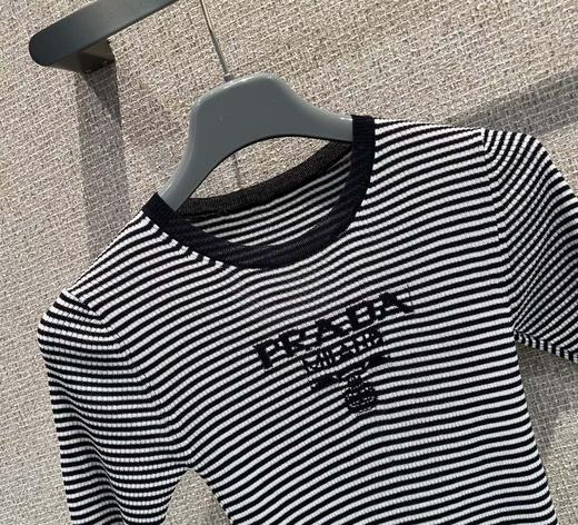 女款条纹短袖T恤he020 商品图2