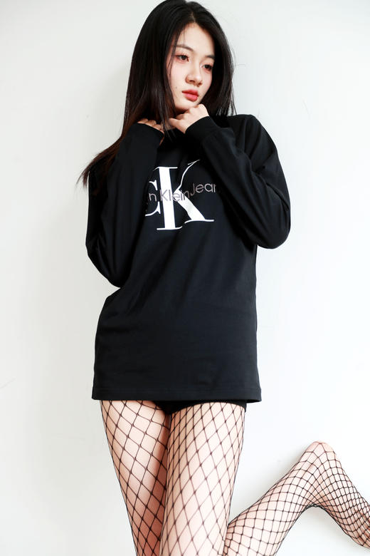 氛围感长袖tee，胸口字母刺绣。基础圆领长袖全棉套头上衣E031766 商品图13