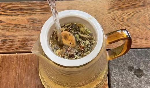 光照人有机沉香果和沉香叶，四宝茶2片沉香果+0.7克沉香叶+1.5克铁观音茶花+1克黄檀花 商品图4