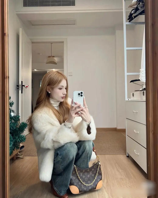 LV boulogne 老花 黄牛角 斜挎包 商品图2