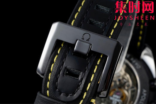 BLS欧米茄 超霸计时系列"月之暗面" 阿波罗8号 陶瓷壳 男士腕表 搭载定制Cal.3869手动上链机械机芯 商品图5