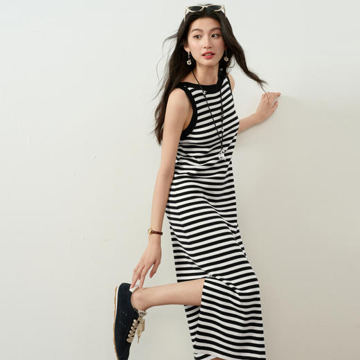 【严选】诗凡黎连衣裙条纹黑白弹力亲肤裙子女2026春夏新款时髦百搭背心式7H3390751 商品图0