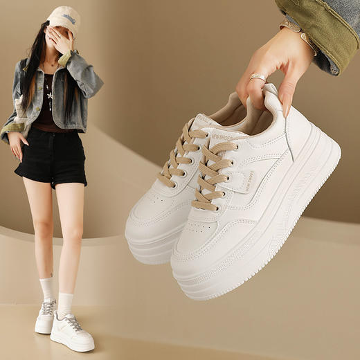 春款厚底小白鞋，跟高5.5cm左右，透气不闷脚 商品图2