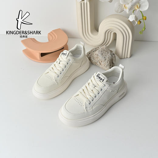 经典鲨2026年春季专柜新品男士系带平底跑步休闲小白鞋KW362-613021 商品图3