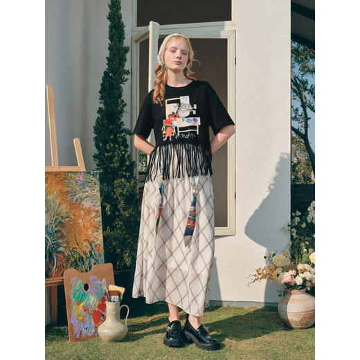 两三事 永夜弦歌 2026春季新款民族风可拆卸印花飘带格子半身裙 商品图3