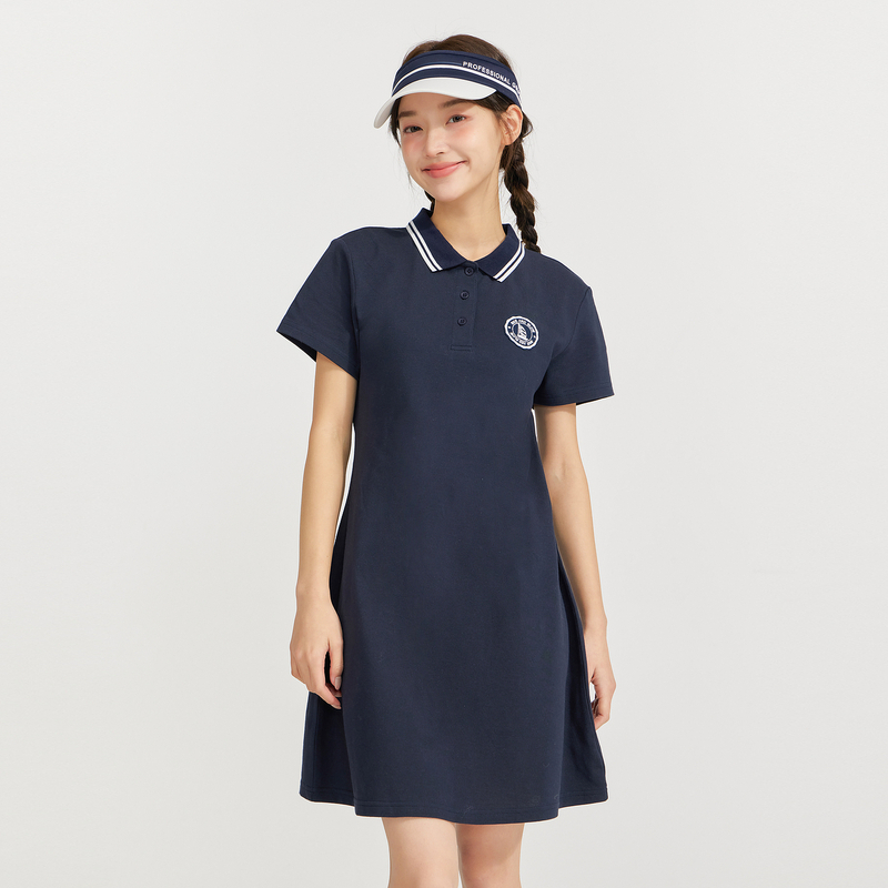 笛莎Deesha 2026年夏季新款青少年学院风刺绣标连衣裙裙子