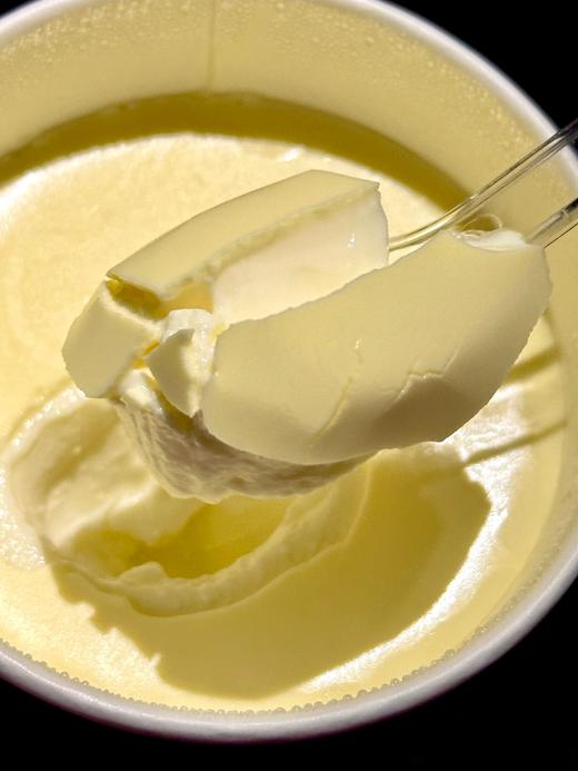 奶皮子酸奶110克*6杯+屋顶盒酸奶*6盒（原味，黄桃，草莓各2盒） 商品图4