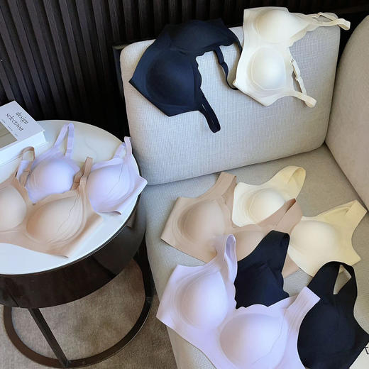 「99到手3件」草本初色魔力托螺纹提拉内衣 环型软支撑 背心式 2种肩带可选530NY 商品图5