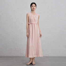 【林栖设计小店】落花绮画|粉色花朵压褶肌理宽松2026春夏新品无袖连衣裙1962228