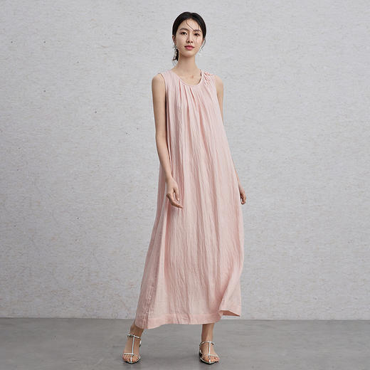 【林栖设计小店】落花绮画|粉色花朵压褶肌理宽松2026春夏新品无袖连衣裙1962228 商品图3
