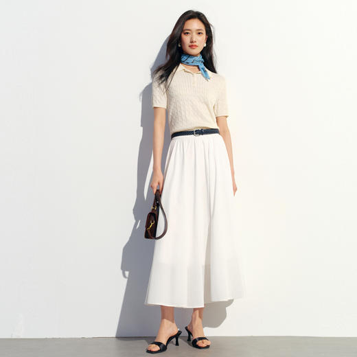 【ZJ】【当季】【商场同款】朱珠代言伊芙丽优雅多用系脖气质花卉丝巾配称身西装领巾2026新款1H16BV0032 商品图2