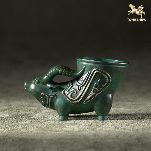 铜师傅 陕西历史博物馆系列《镶金兽首玛瑙杯铜摆件》青铜摆件 商品图0