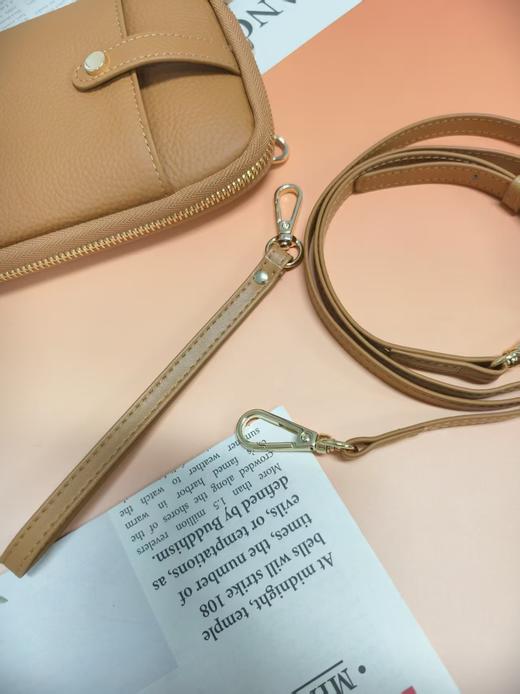 定制加长122cm背带【一包三用，手机包&零钱包&卡包】A级头层软牛皮，宽度12cm，长度18cm，厚度2.5cm，更适合大码人群，额外赠送一根短带，可以当手拎包，三层分隔 商品图14