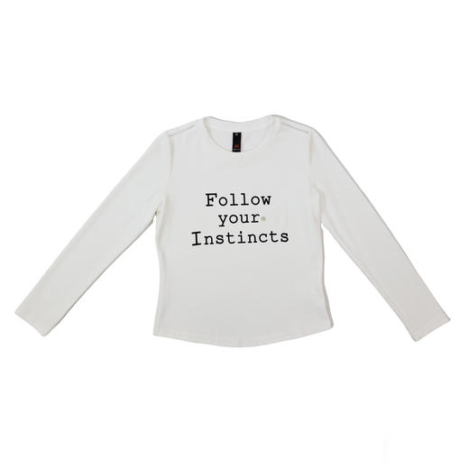 半身缘女装 春季轻肤字母印花肩部镂空修身T恤261213U01140274 商品图0