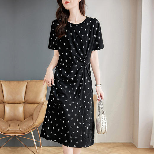 短袖直筒连衣裙2025新款今年流行爆款大码女装减龄印花裙子高级感 商品图2