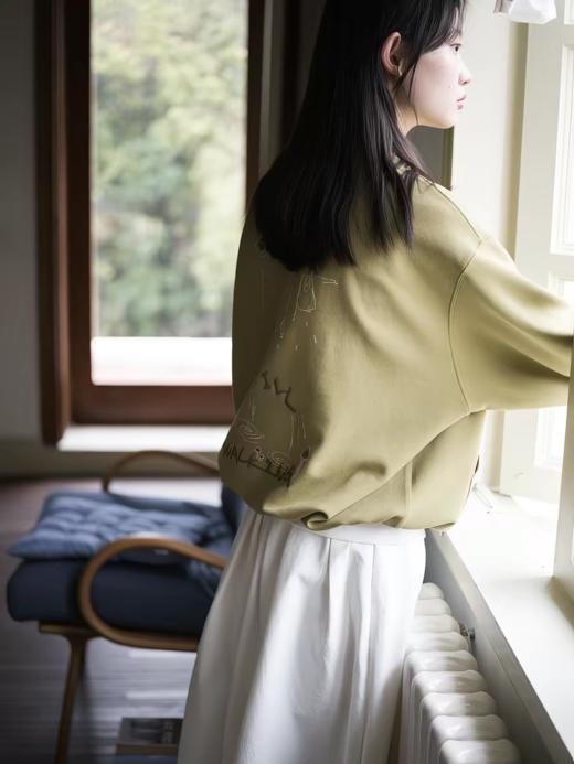 步履不停/6A15118C/圆领绣花卫衣 商品图4