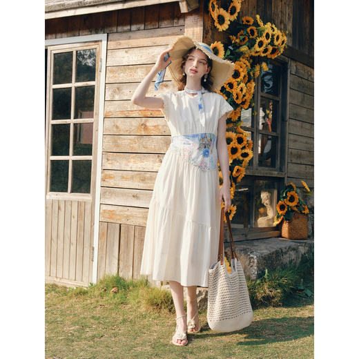 两三事梵高文艺微光恋曲2026春新款可拆领带印花假腰封拼接连衣裙 商品图1