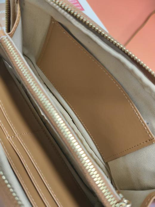 定制加长122cm背带【一包三用，手机包&零钱包&卡包】A级头层软牛皮，宽度12cm，长度18cm，厚度2.5cm，更适合大码人群，额外赠送一根短带，可以当手拎包，三层分隔 商品图4