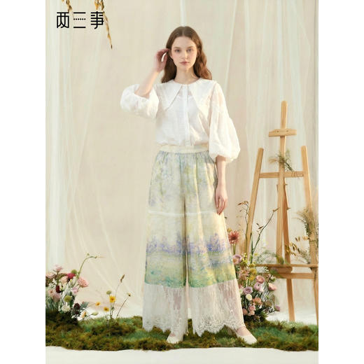 两三事半熟心事2026春季新款森女风镂空蕾丝拼接印花阔腿休闲裤女 商品图0