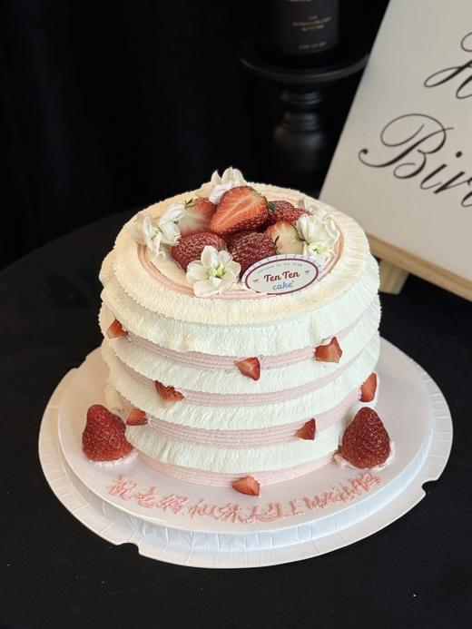 草莓芭蕾ins风蛋糕 商品图0