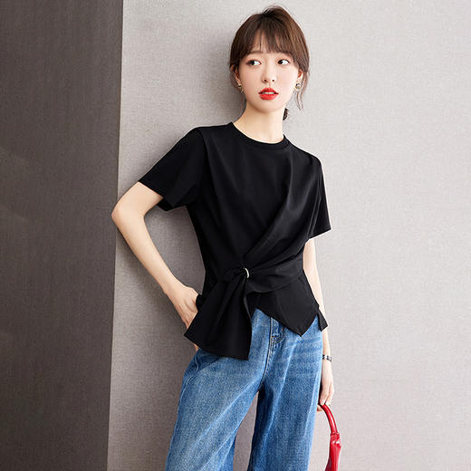 西遇设计感黑色短袖T恤女2026夏季新款圆领收腰开叉下摆显瘦上衣SS060230 商品图2