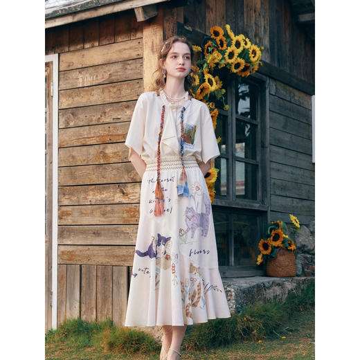 两三事心舟载月2026春季新款小清新猫咪印花荷叶边裙摆高腰半身裙 商品图1