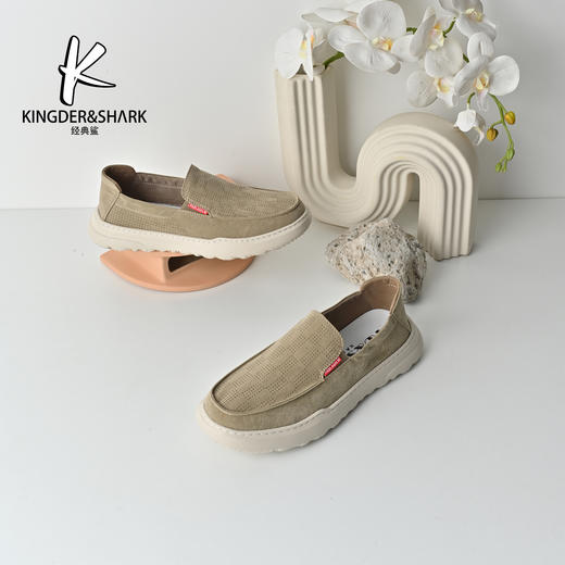 经典鲨2026年春季专柜新品男士平底一脚蹬轻便透气布鞋休闲鞋KW08-613091 商品图1