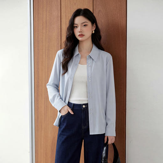 【限时秒杀】西遇垂感蓝色长袖衬衫女2026年春季新款通勤百搭翻领宽松显瘦上衣10260029 商品图4