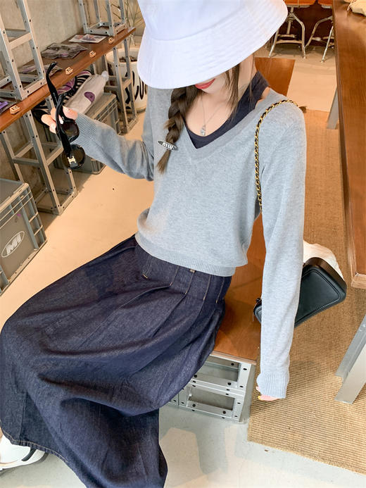 <曾小咸推荐>3.17现货秒杀 ！微信超特价！2色假两件拼接针织衫 日常159.99 立减80 秒杀79.99！！半身裙 秒杀99.99！！ 商品图5