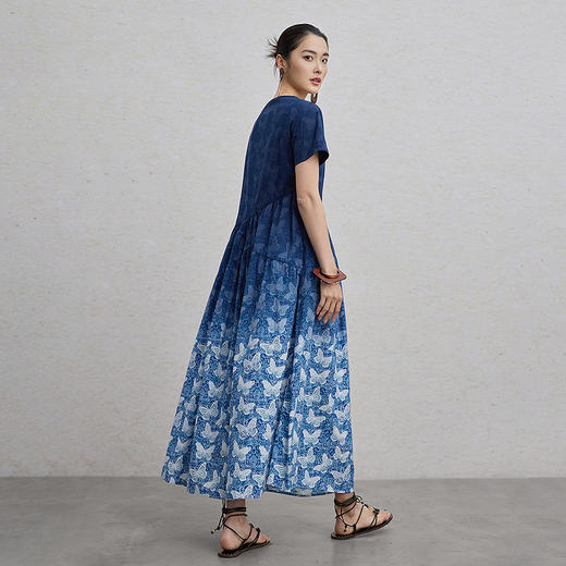 【林栖设计小店】 翩然蝶舞|纯棉蝴蝶印花渐变蓝宽松2026早春新品连衣裙1961265 商品图4