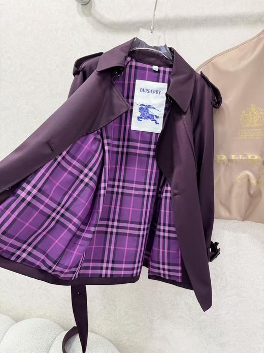 【可换码，不可退】巴宝莉 Fitzrovia 短款风衣 安哥拉酒红色（MM） 商品图3