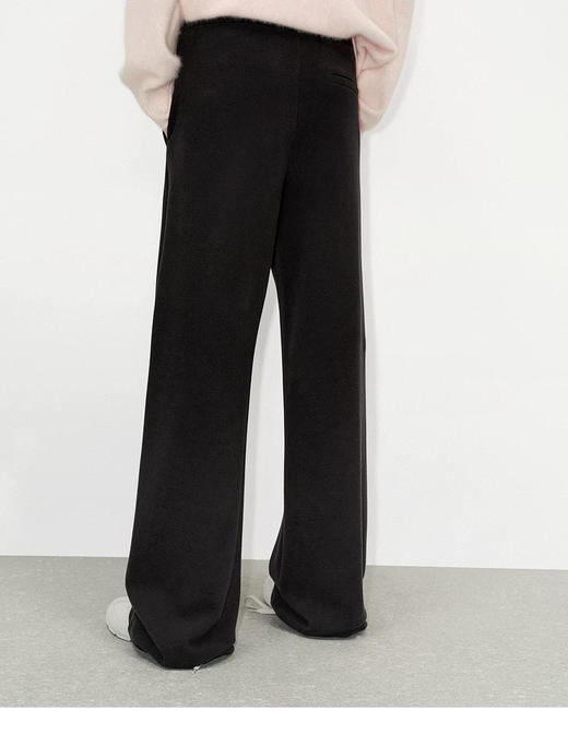 【秒杀价已调 直接拍】Moco 直筒 阔腿 抖抖裤 面料很垂 厚度春天将将好 商品图5