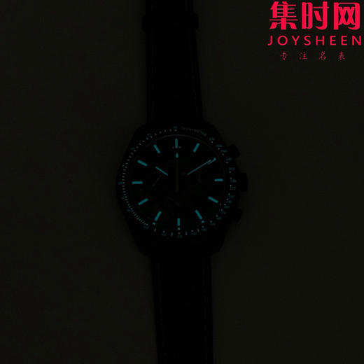 欧米茄 超霸计时系列“月之暗面” 第二代阿波罗八号 小火箭 9位火箭秒针 男士腕表 搭载定制Cal.3869手动上链机械机芯 表径44.25mm 商品图8