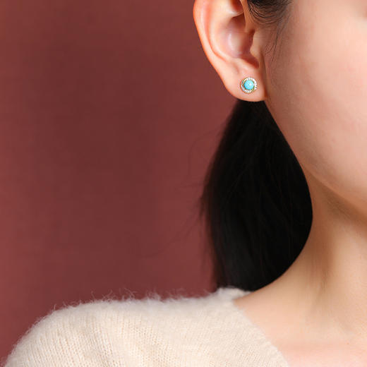 【瑞启】S925纯银镀金绿松石扭纹莫比乌斯环耳钉【CW-ED04455】 商品图3