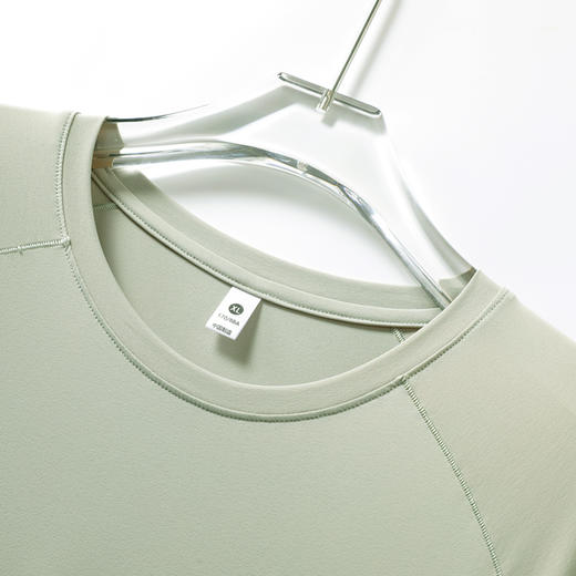 【Schenvega 云感裸肤10A防晒驱蚊T恤】自带山茶花香 10A水洗300次依然有效 单向导湿速干 UPF防晒 商品图3