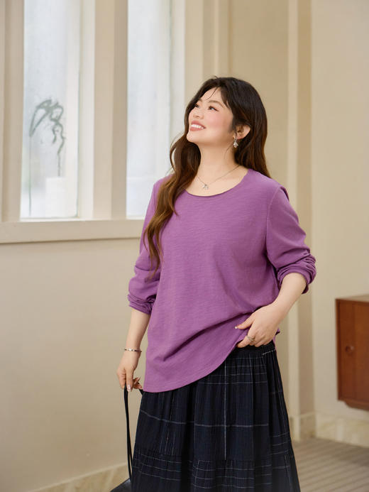 【3天内发货】100%棉糯感套头衫，把春天穿在身上！高级纯色，气质紫/经典黑/静谧蓝，解锁春日慵懒舒适【附赠布艺猫咪胸针】 商品图3