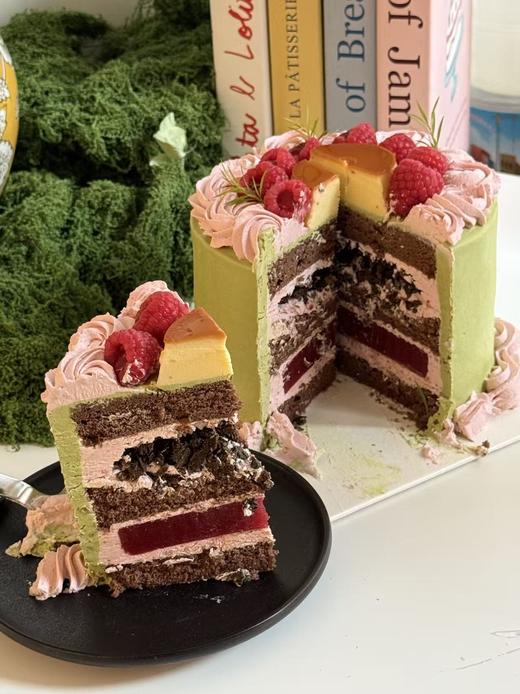 树莓开心果蛋糕 商品图2