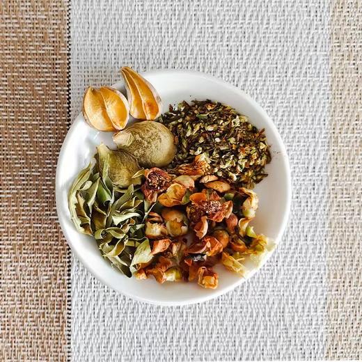 光照人有机沉香果和沉香叶，四宝茶2片沉香果+0.7克沉香叶+1.5克铁观音茶花+1克黄檀花 商品图2